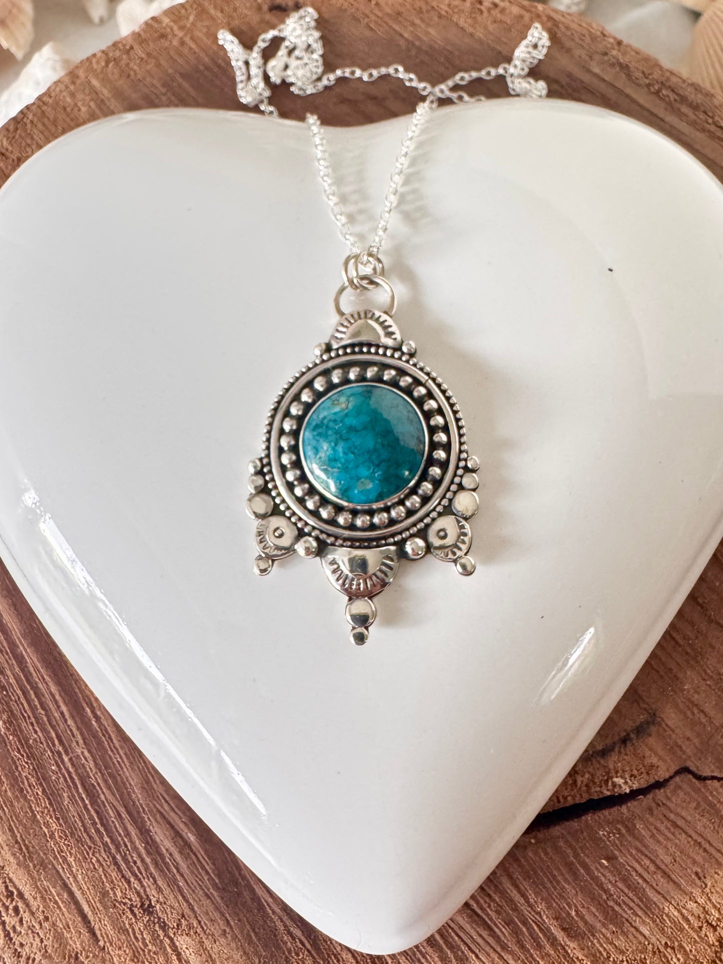 Beautiful Kingman Turquoise Necklace