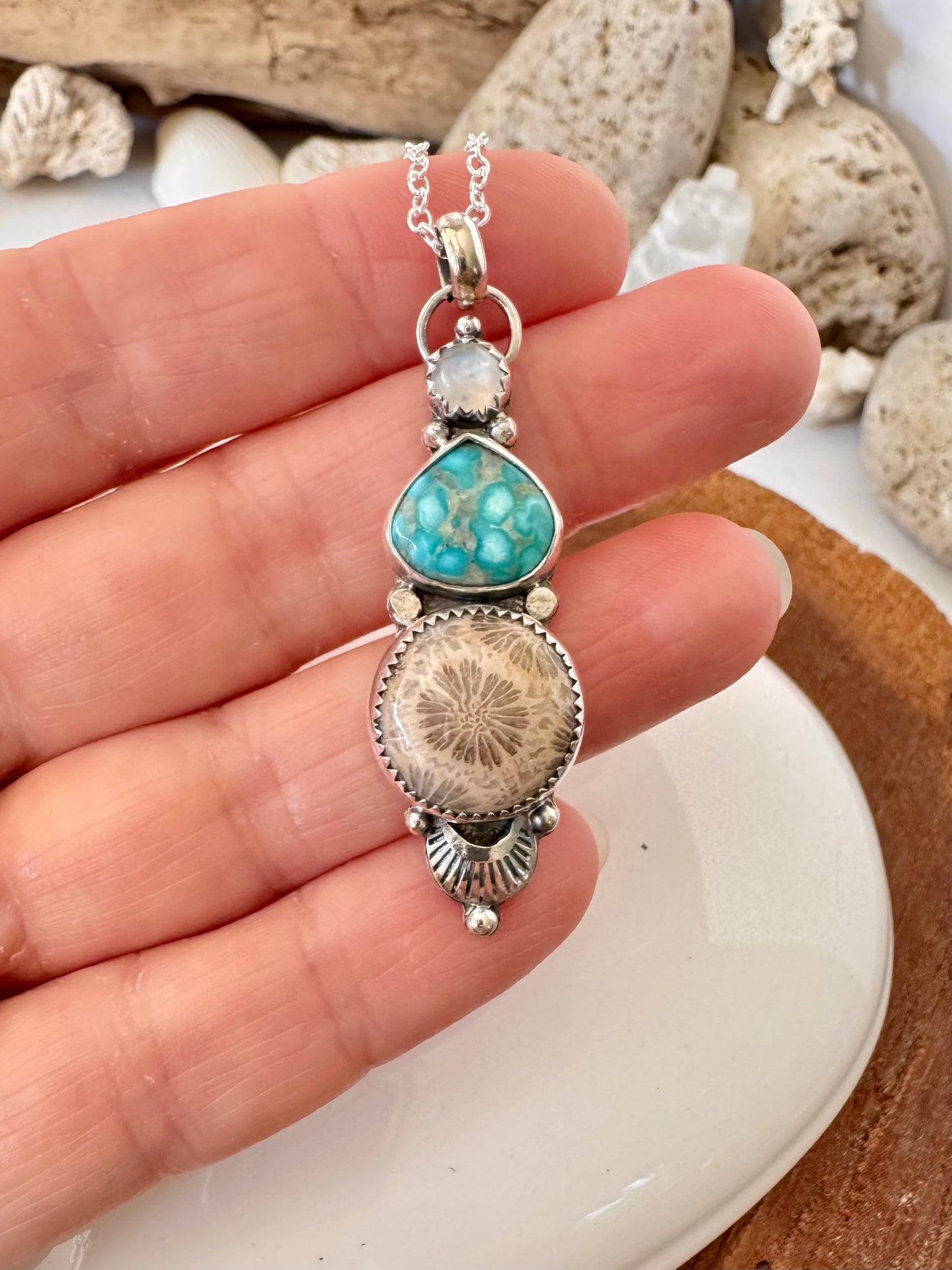 Summer Dreamer Totem Necklace Turquoise