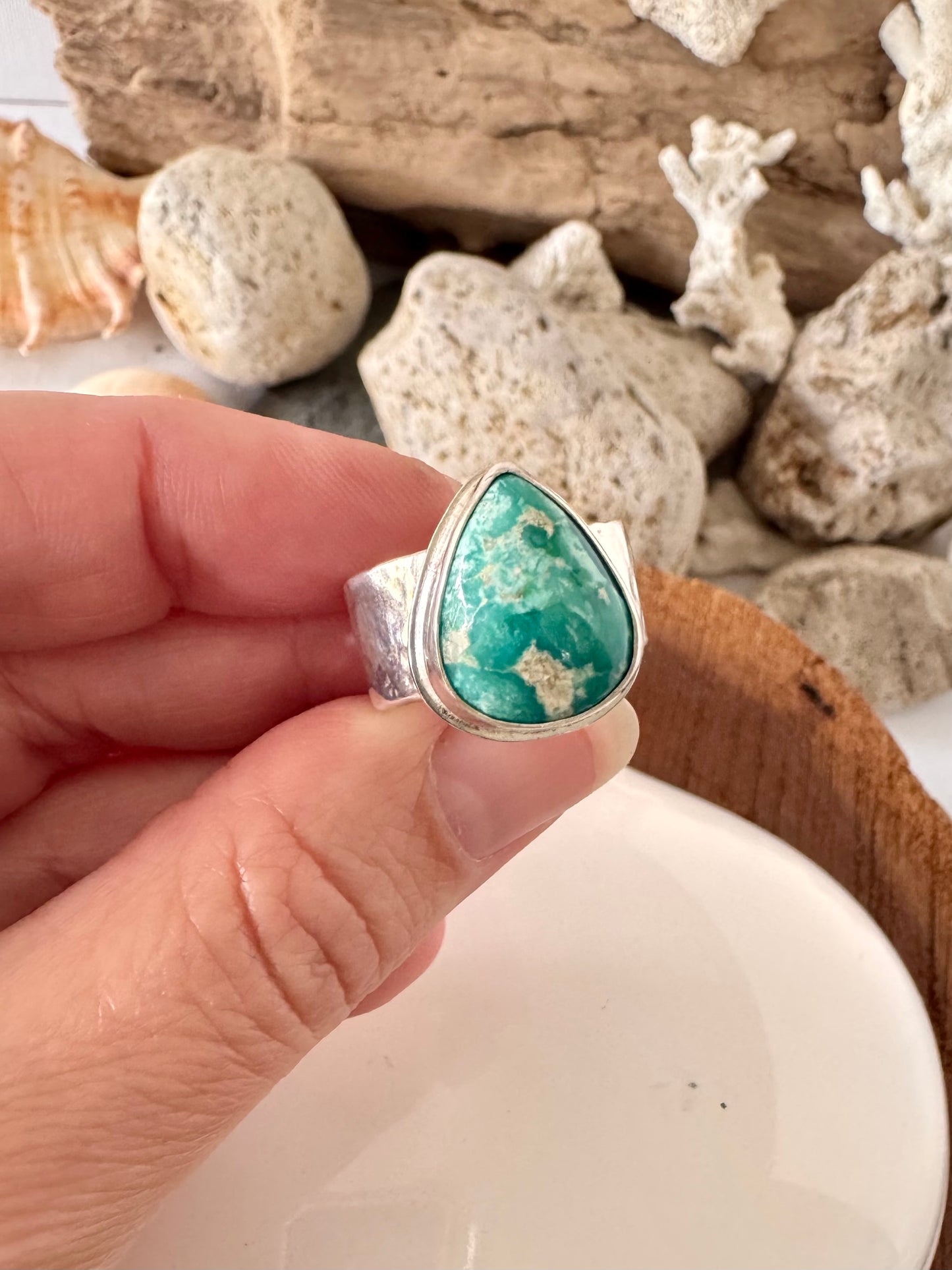 Chunky silver and turquoise ring Size 8.5
