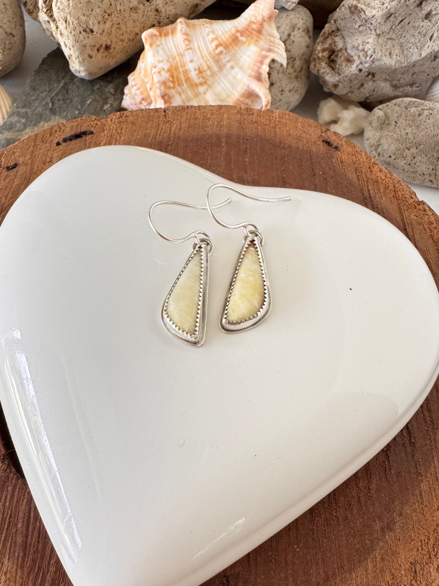 Spiny Oyster Earrings