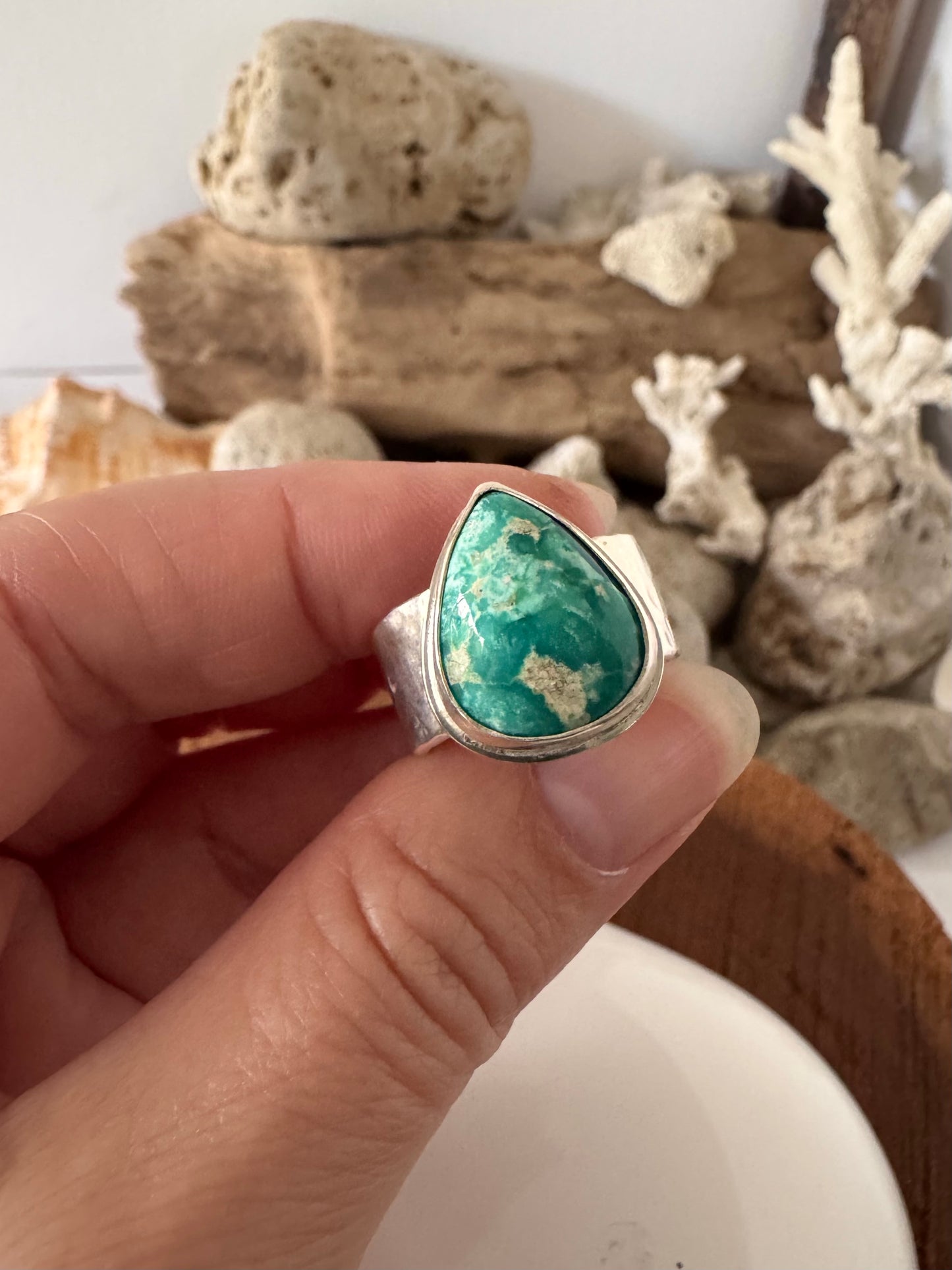 Chunky silver and turquoise ring Size 8.5