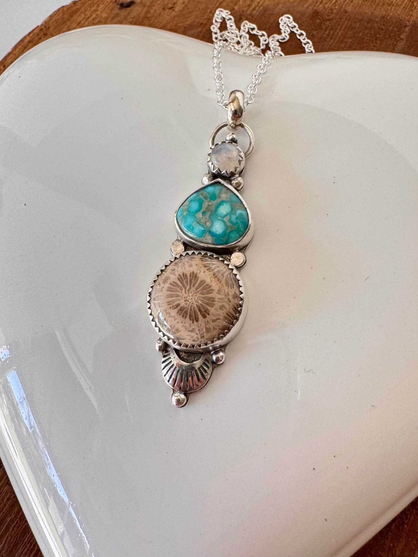 Summer Dreamer Totem Necklace Turquoise