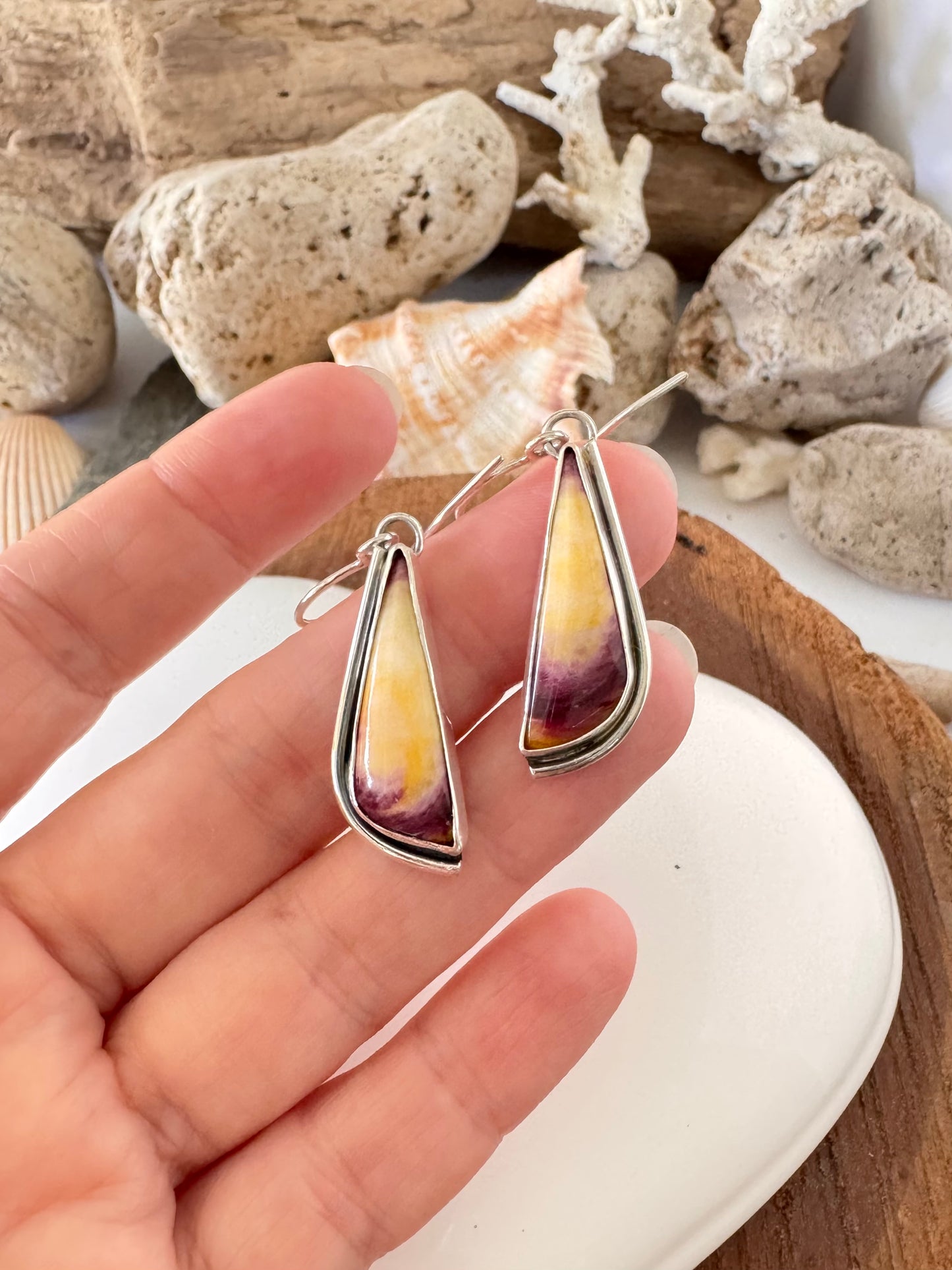 Spiny Oyster Earrings