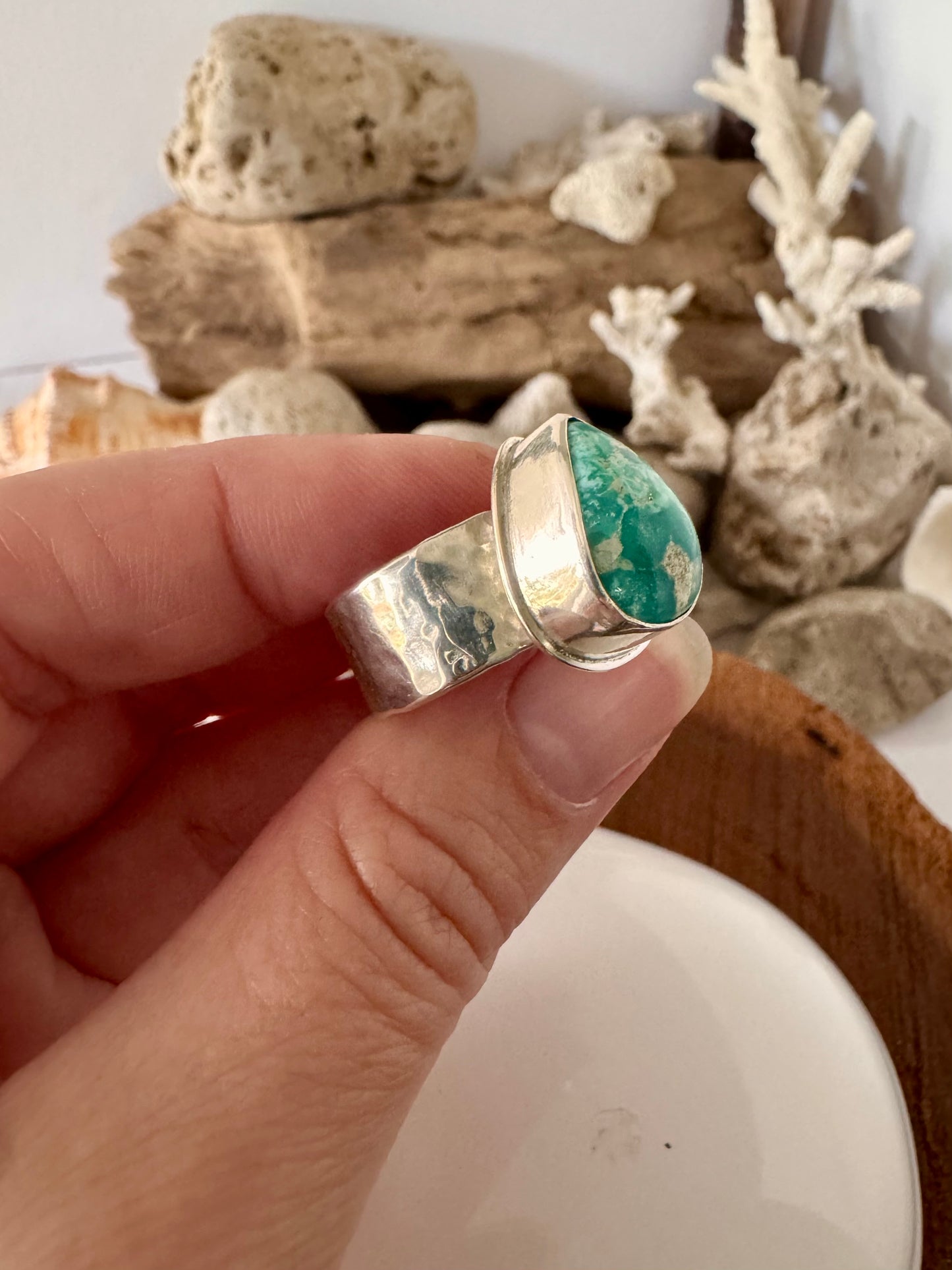 Chunky silver and turquoise ring Size 8.5