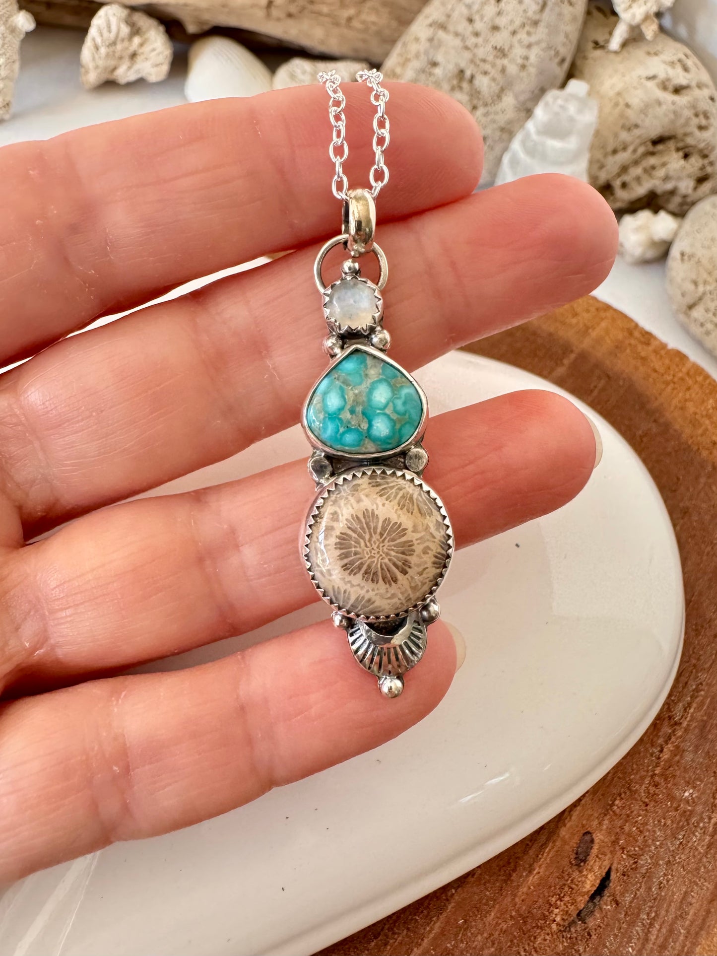 Summer Dreamer Totem Necklace Turquoise