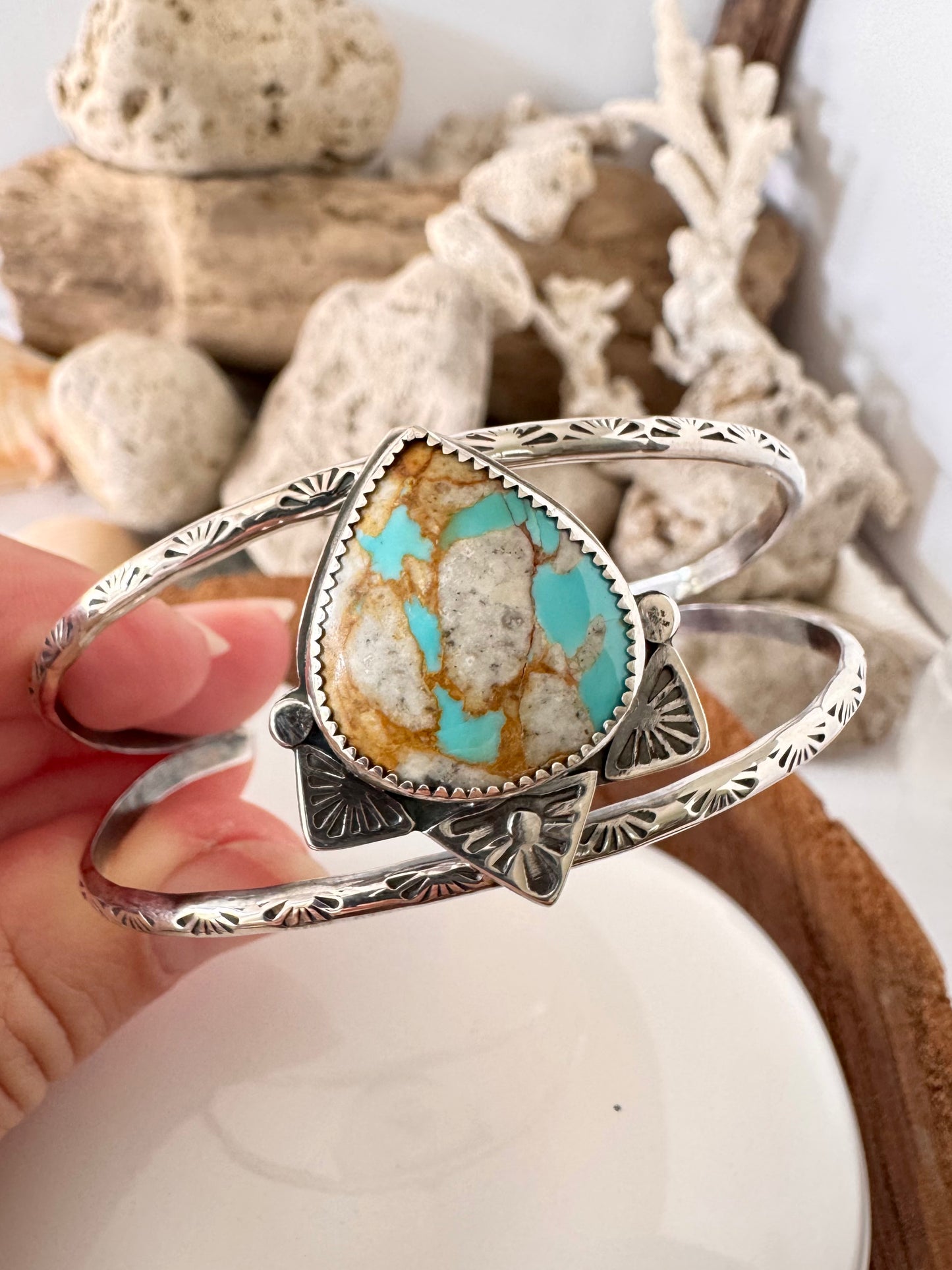 Royston Ribbon turquoise and sterling silver double banded cuff
