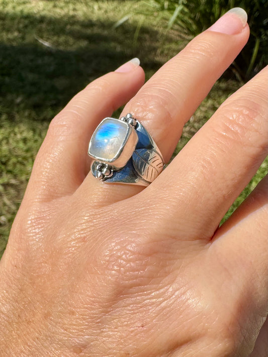 Moonstone Ring Size 7