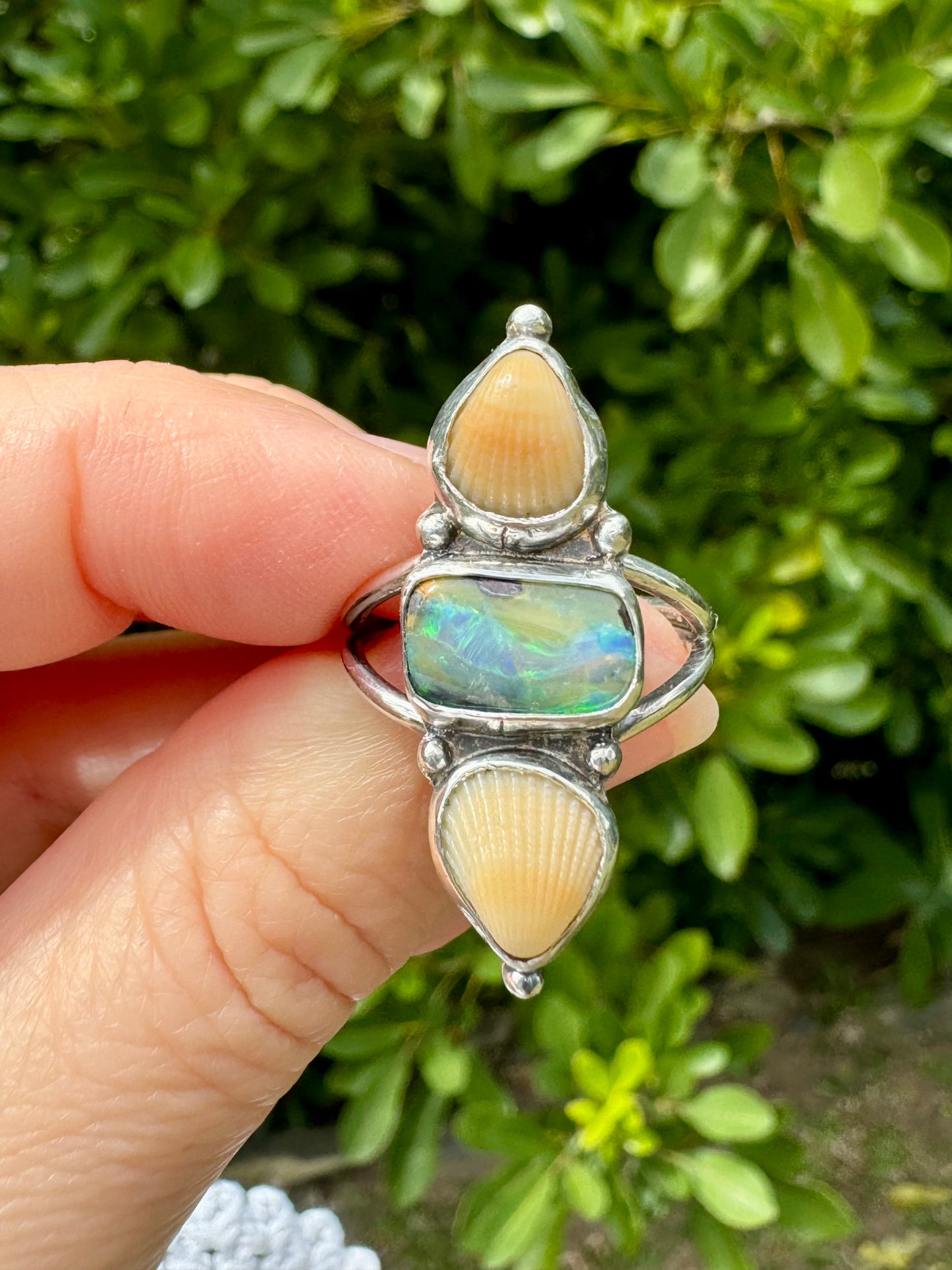 The Oceana Collection triple seashell ring with opal Size 7.5 (O1/2)