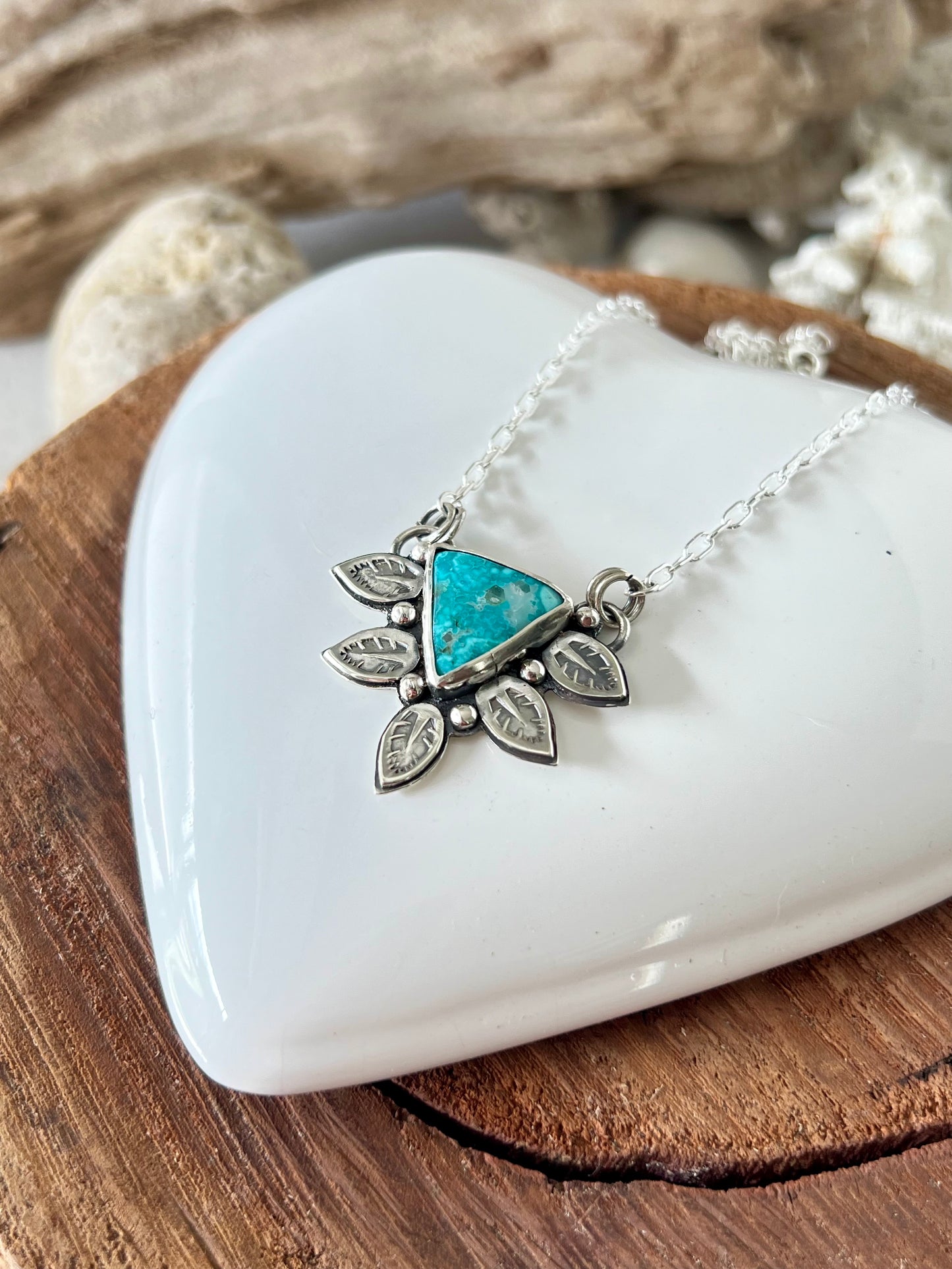 Turquoise Necklace Shy Dragonfly Jewels.  Turquoise and silver necklace